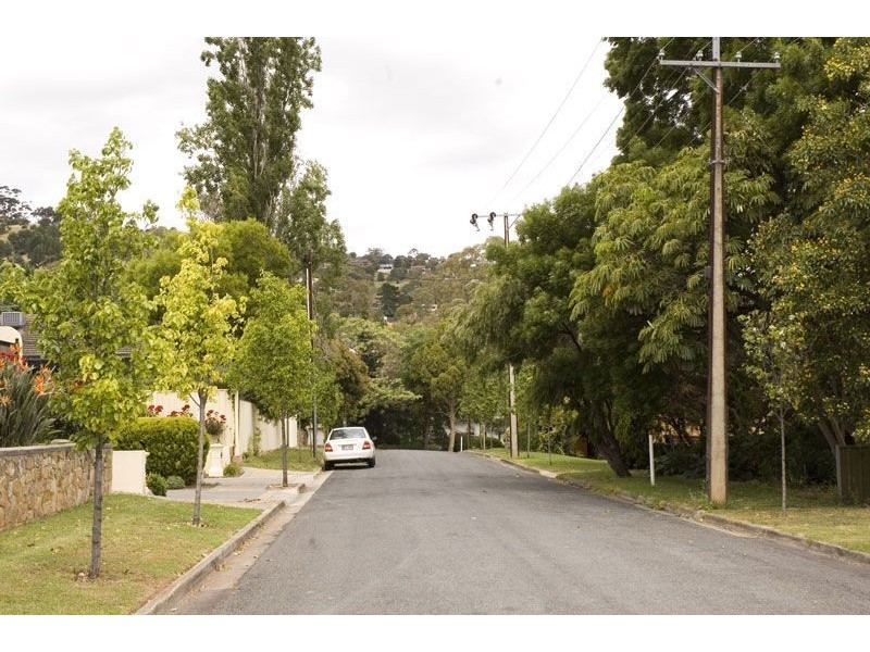 8 Burton Avenue, Beaumont SA 5066