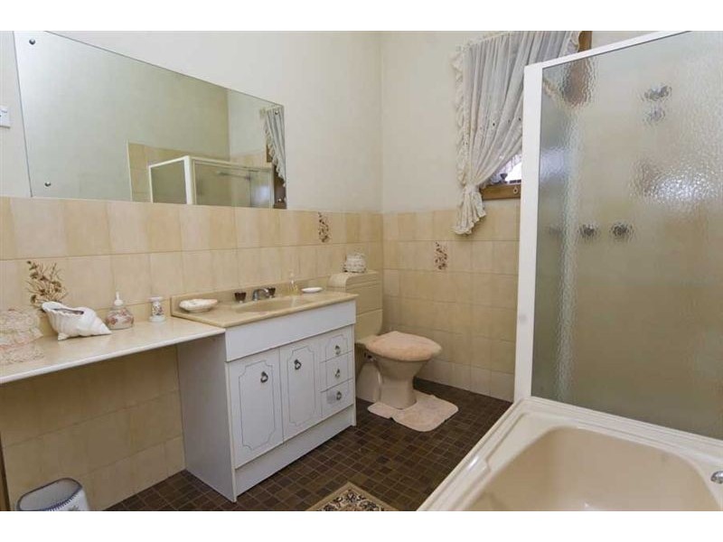 11 Hurtle Street, Croydon SA 5008