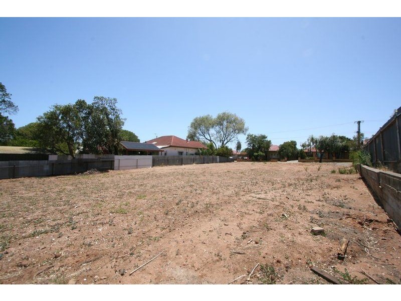 1 St Clements Street, Blair Athol SA 5084