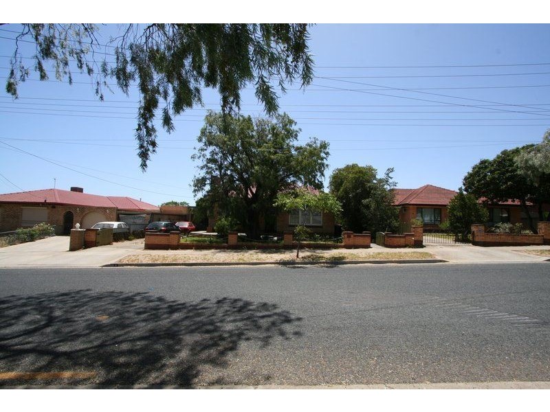 1 St Clements Street, Blair Athol SA 5084