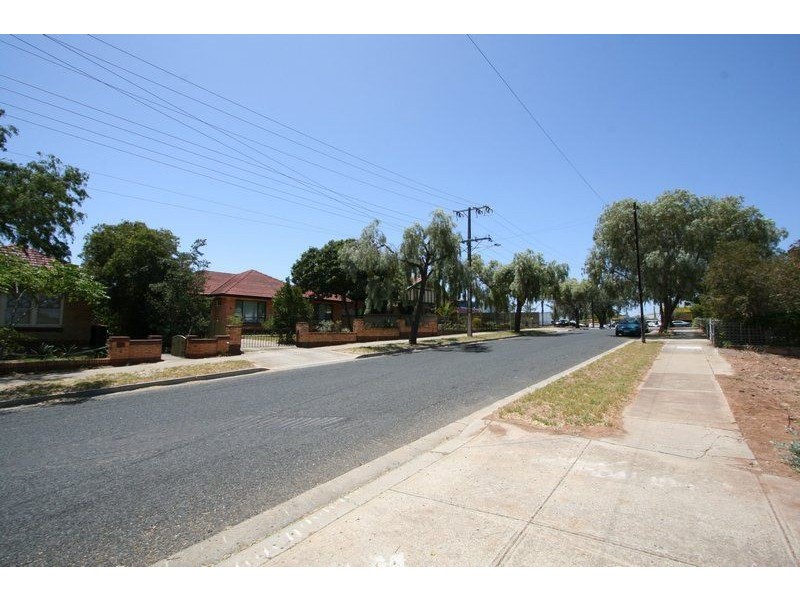 1 St Clements Street, Blair Athol SA 5084