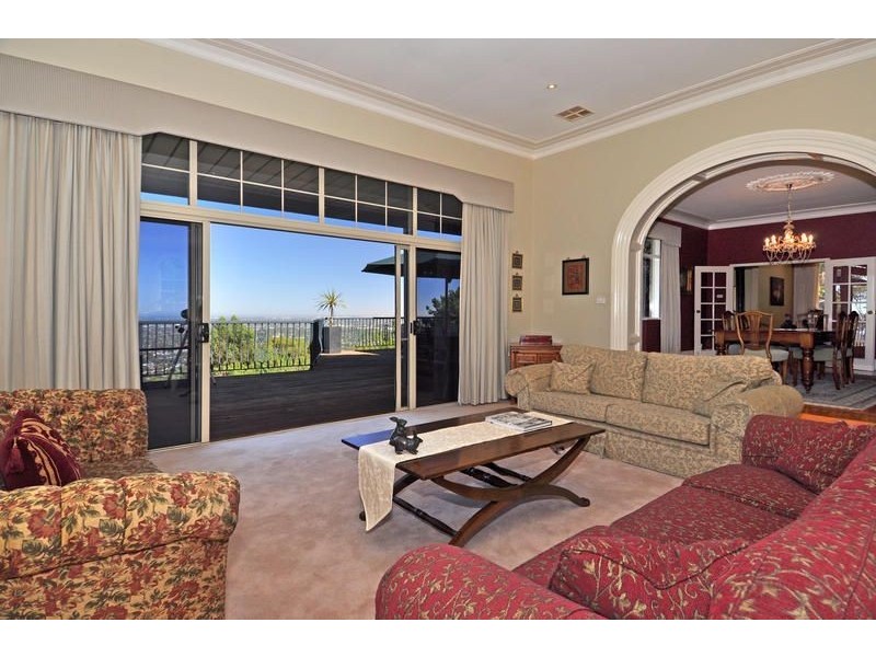 15 Adamson Avenue, Belair SA 5052