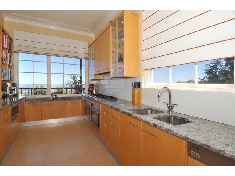 15 Adamson Avenue, Belair SA 5052