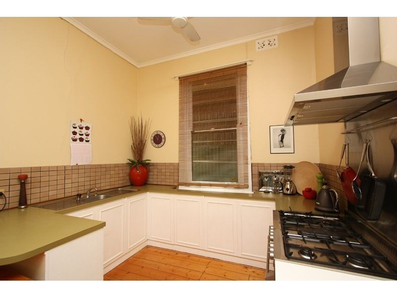 369 Military Road, Henley Beach SA 5022