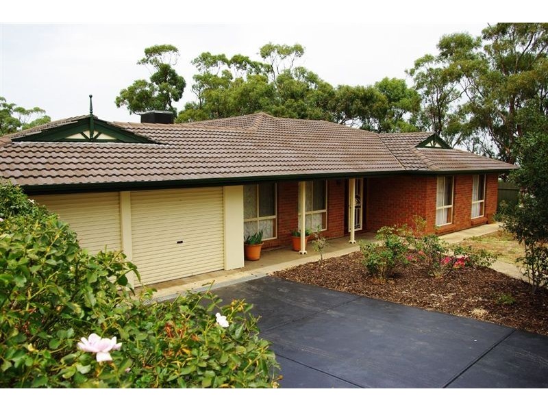 25 Farriers Way, Woodcroft SA 5162