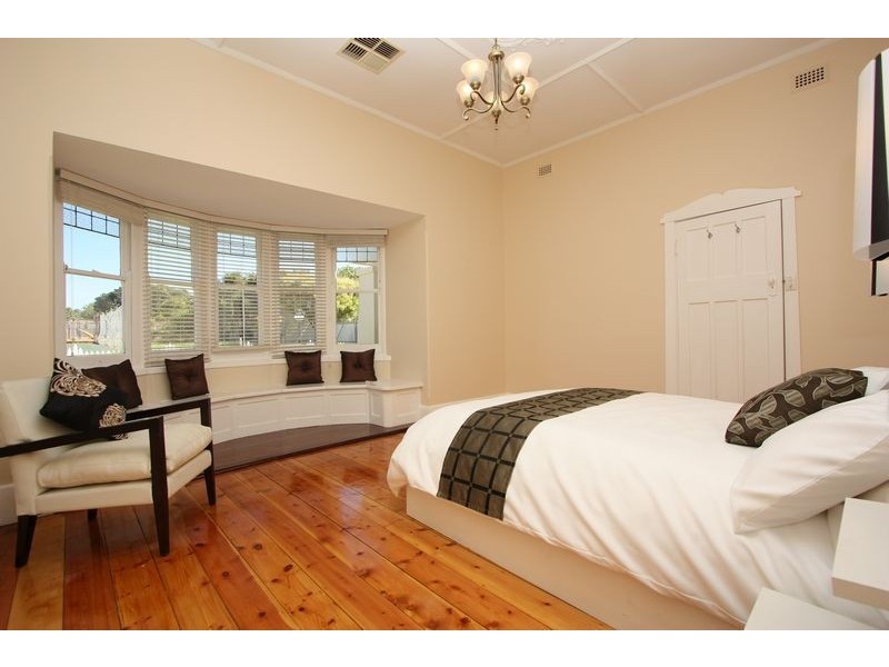 30 Moore Street, Prospect SA 5082