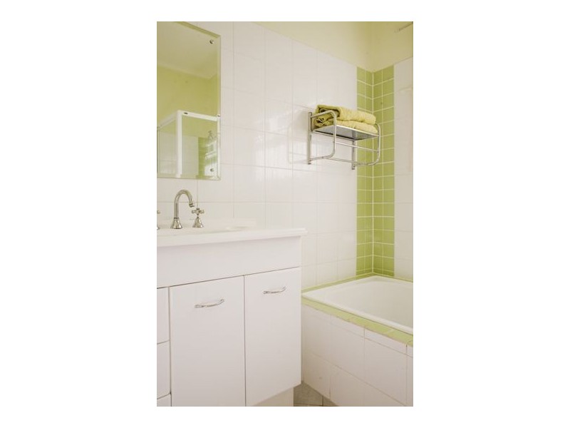 24 Clifton Street, Prospect SA 5082