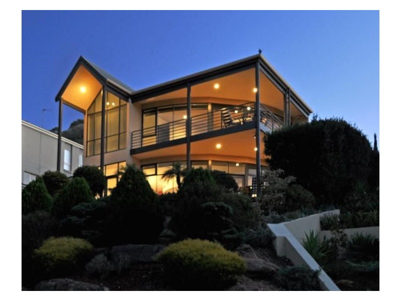14b St Albans Drive, Burnside SA 5066