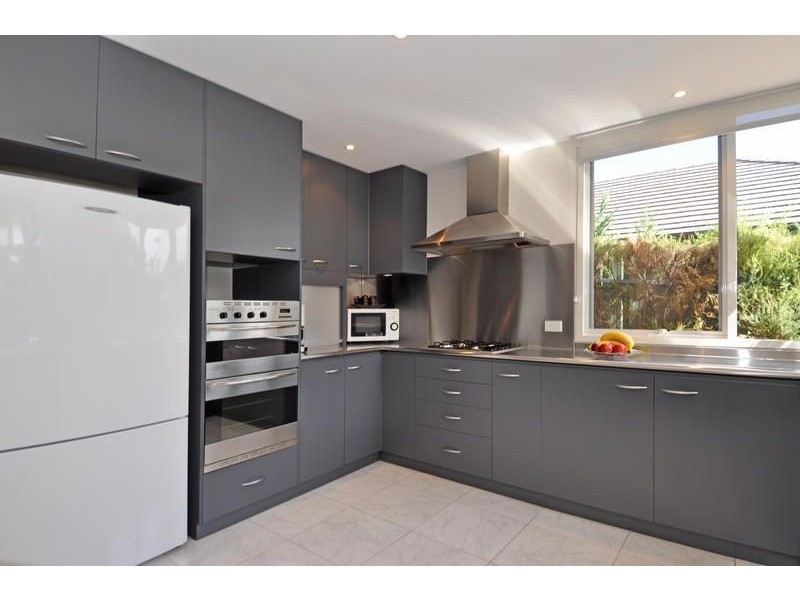 14b St Albans Drive, Burnside SA 5066