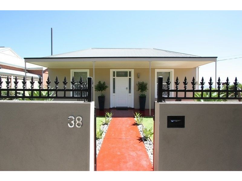 38 Toronto Street, Ovingham SA 5082