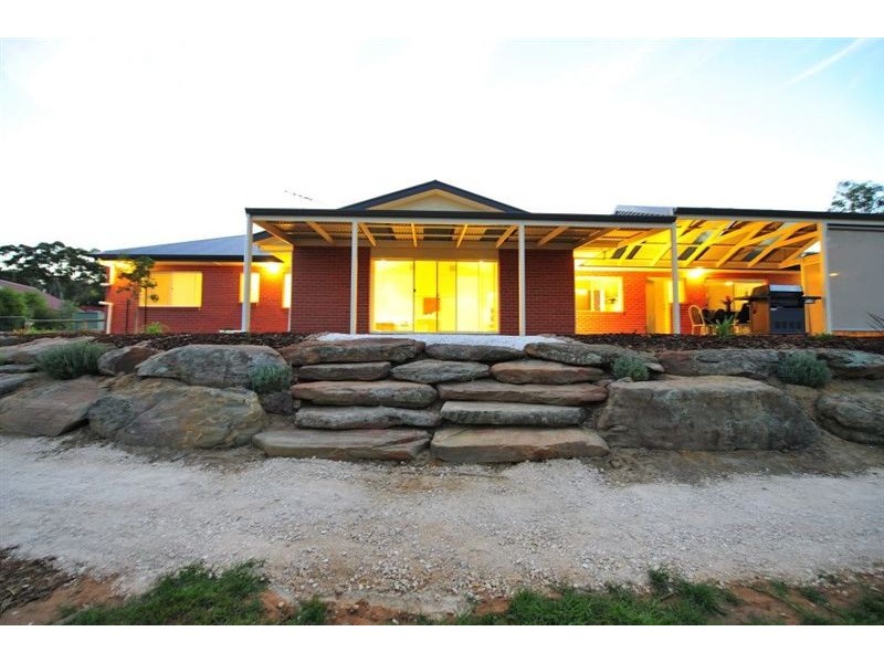 25 Claret Ash Drive, Mount Barker SA 5251