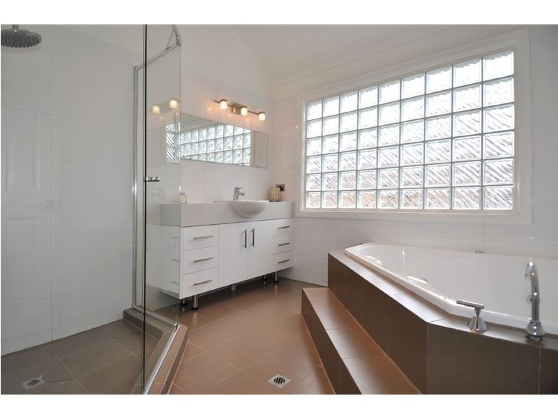 11A Fernleigh Avenue, Beaumont SA 5066