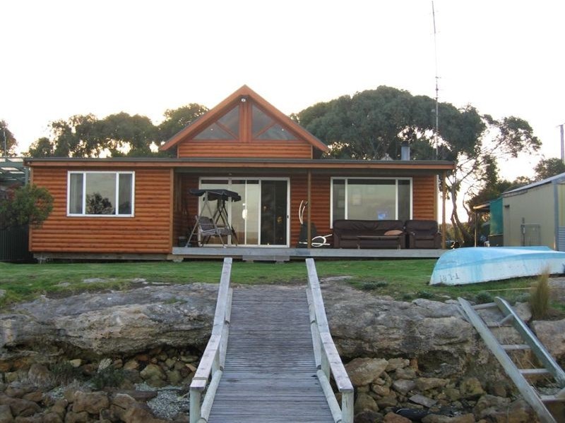 867 Proper Bay Road, Tulka, Port Lincoln SA 5606
