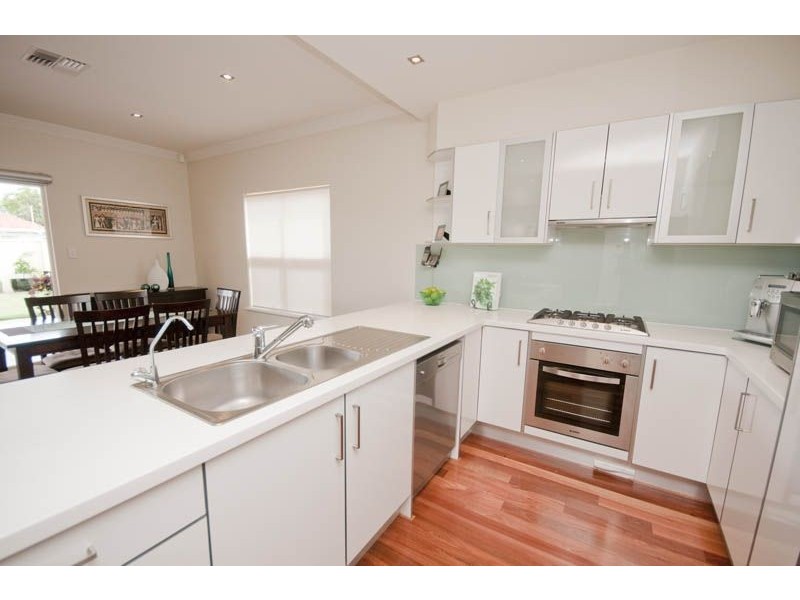 5A Davis Street, Woodville South SA 5011