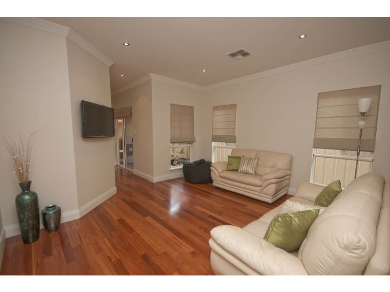 5A Davis Street, Woodville South SA 5011