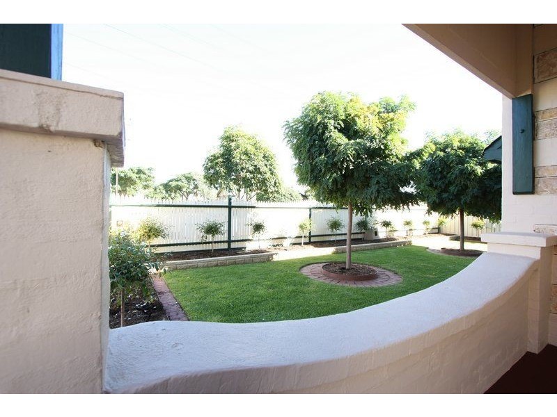 338 Military Road, Largs Bay SA 5016