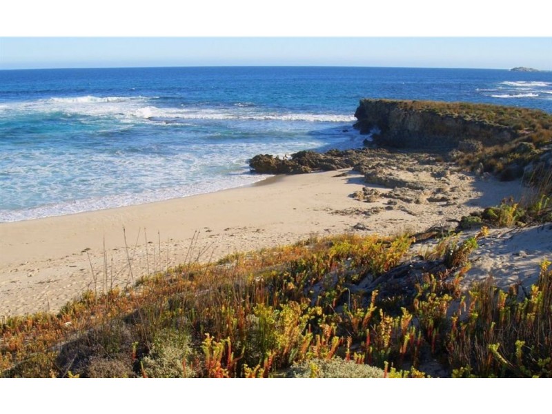 Lot 1 North Esplanade, Point Boston Peninsula, Port Lincoln SA 5606