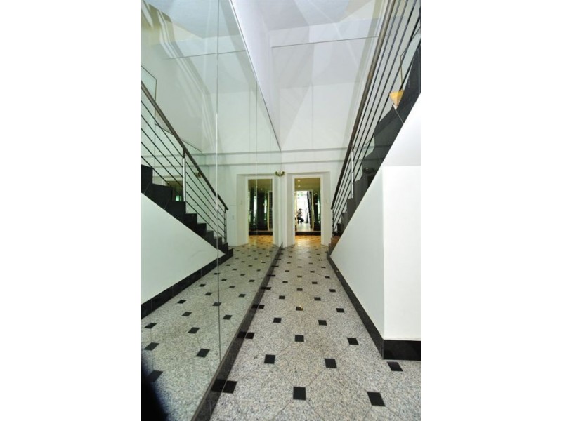 155 Waymouth Street, Adelaide SA 5000