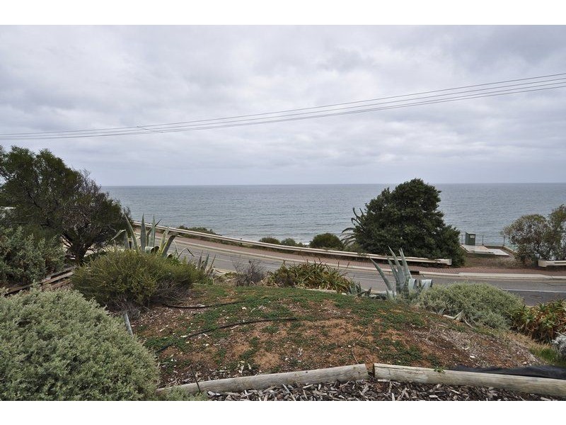 6 Marine Parade, Marino SA 5049