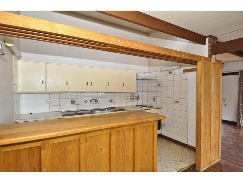 6 Marine Parade, Marino SA 5049