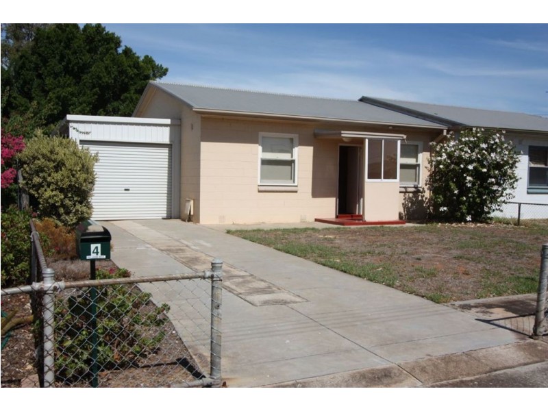 4 Kooringa Street, Taperoo SA 5017