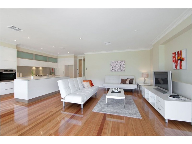 55 McDonald Grove, West Lakes SA 5021