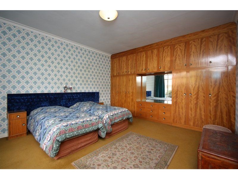 8 Dudley Avenue, Prospect SA 5082