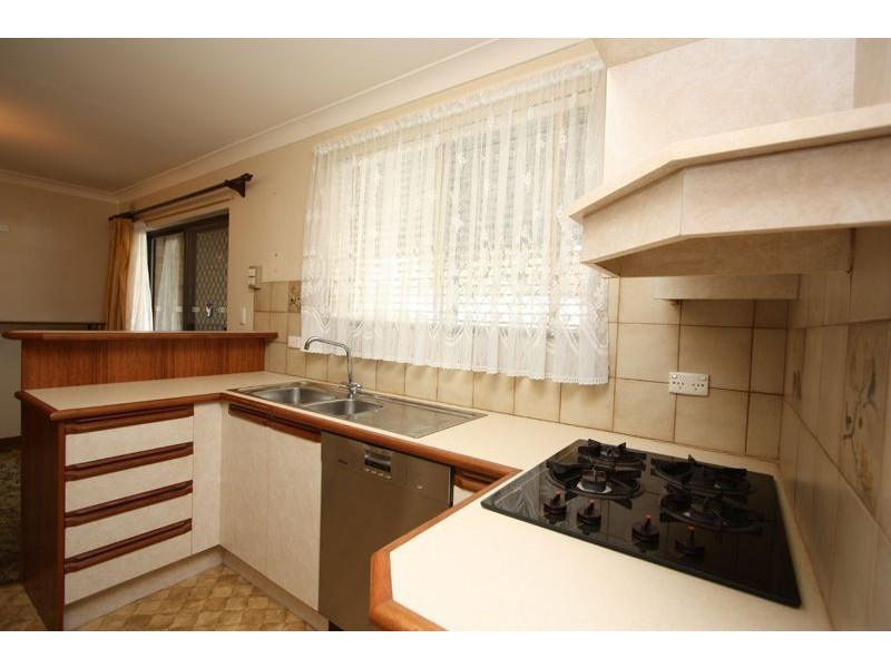 13 Gollop Crescent, Redwood Park SA 5097