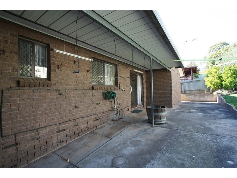 13 Gollop Crescent, Redwood Park SA 5097