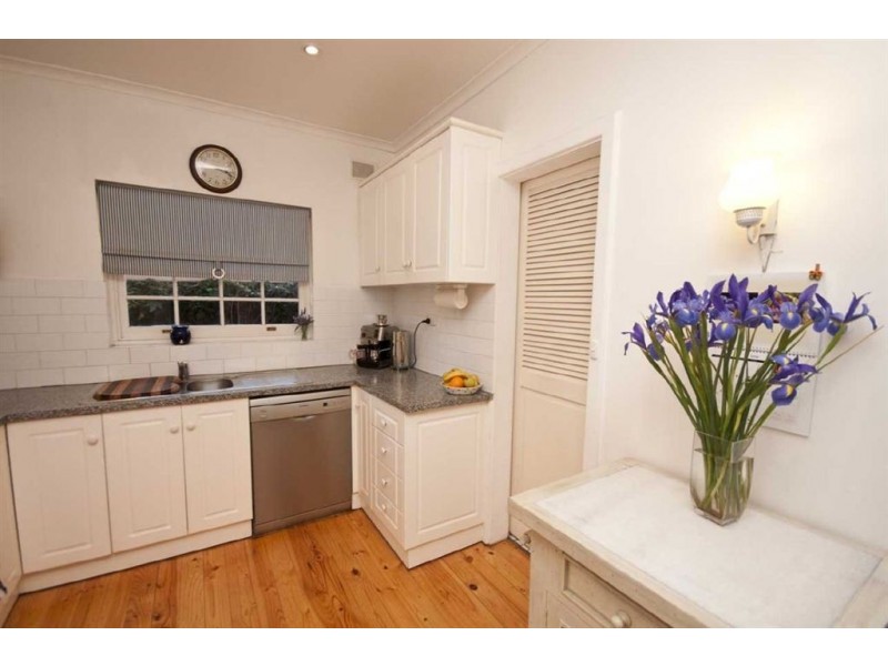 4 Coreega Avenue, Springfield SA 5062