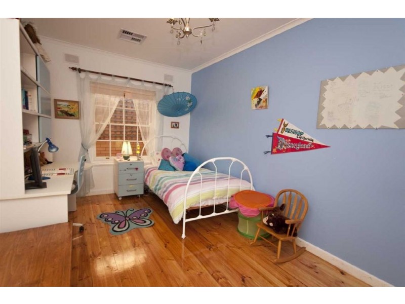 4 Coreega Avenue, Springfield SA 5062