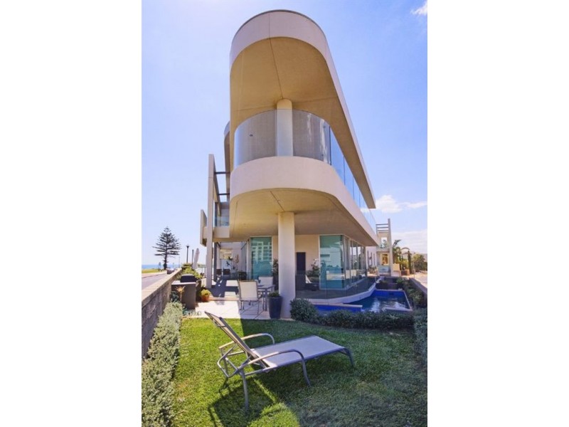 4/1 North Esplanade, Glenelg North SA 5045