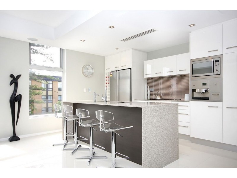 13/12-14 Adelphi Terrace, Glenelg North SA 5045