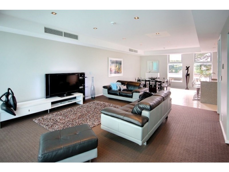 13/12-14 Adelphi Terrace, Glenelg North SA 5045