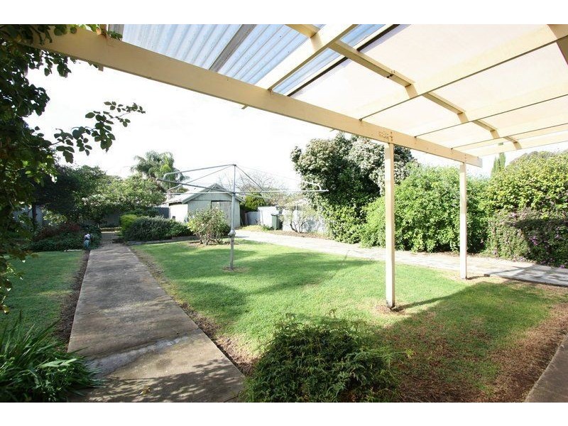 5 Arthur Street, Clarence Gardens SA 5039