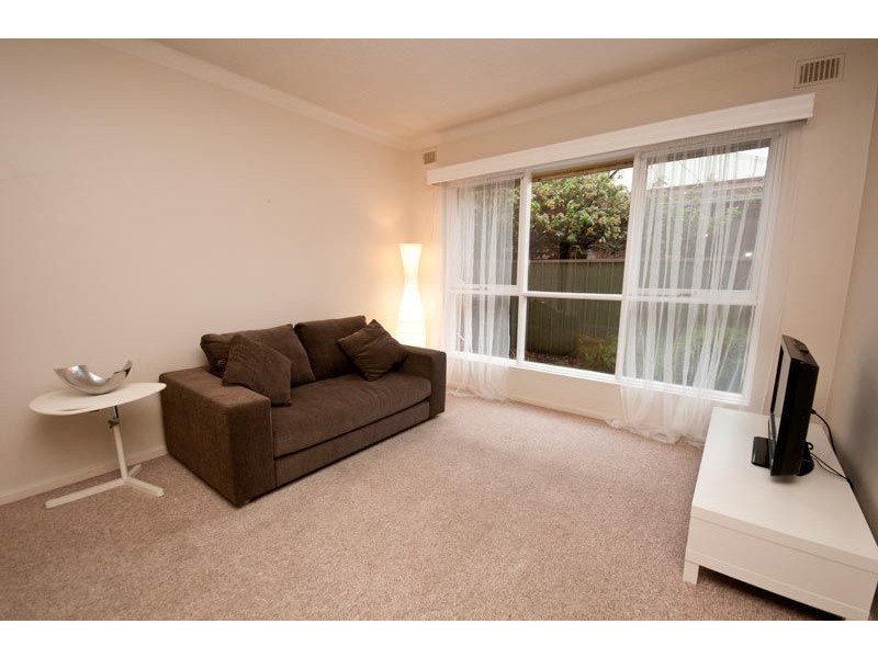 2/14 Byron Street, Glenelg SA 5045