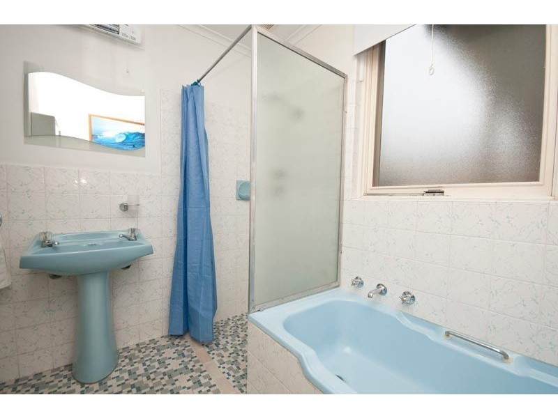 2/14 Byron Street, Glenelg SA 5045