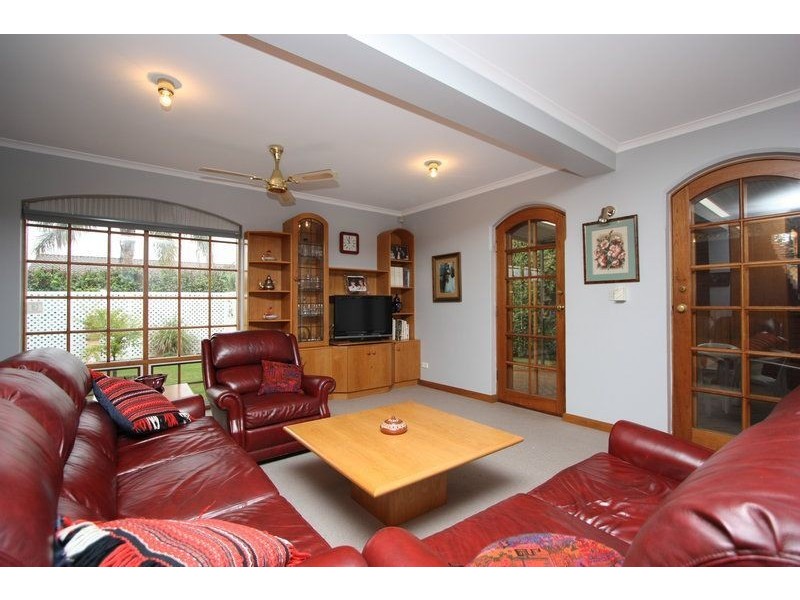 2 Methuen Street, Fitzroy SA 5082