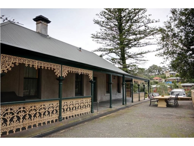 27 Stonebridge Drive, Aberfoyle Park SA 5159