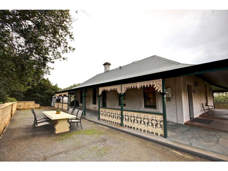 27 Stonebridge Drive, Aberfoyle Park SA 5159