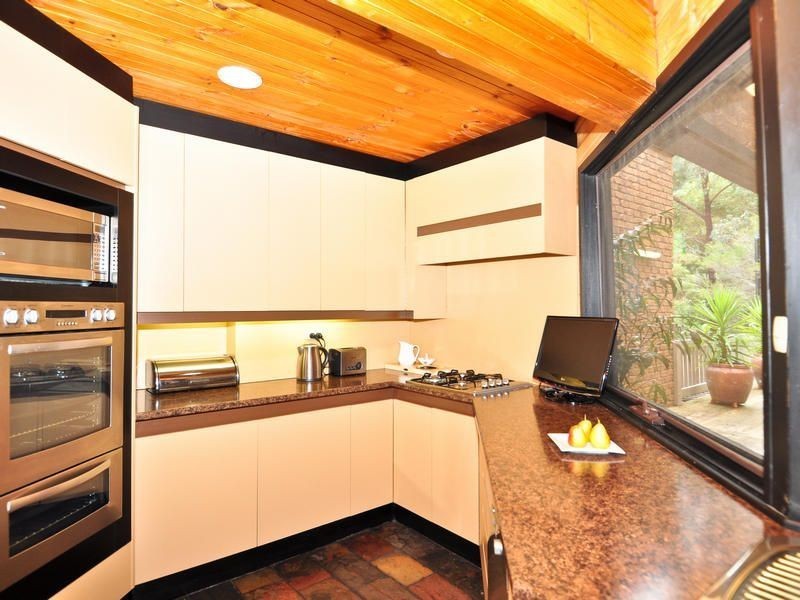 14 Jikara Drive, Glen Osmond SA 5064