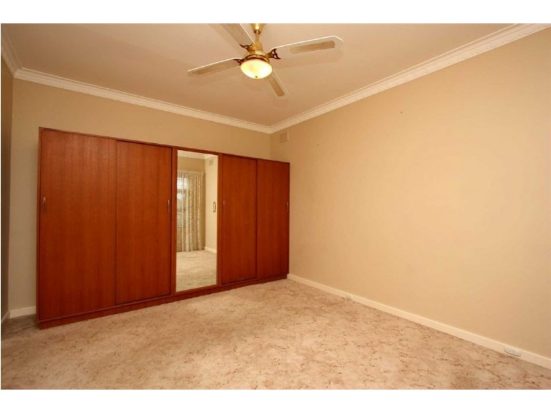 11 St Marys Street, St Marys SA 5042