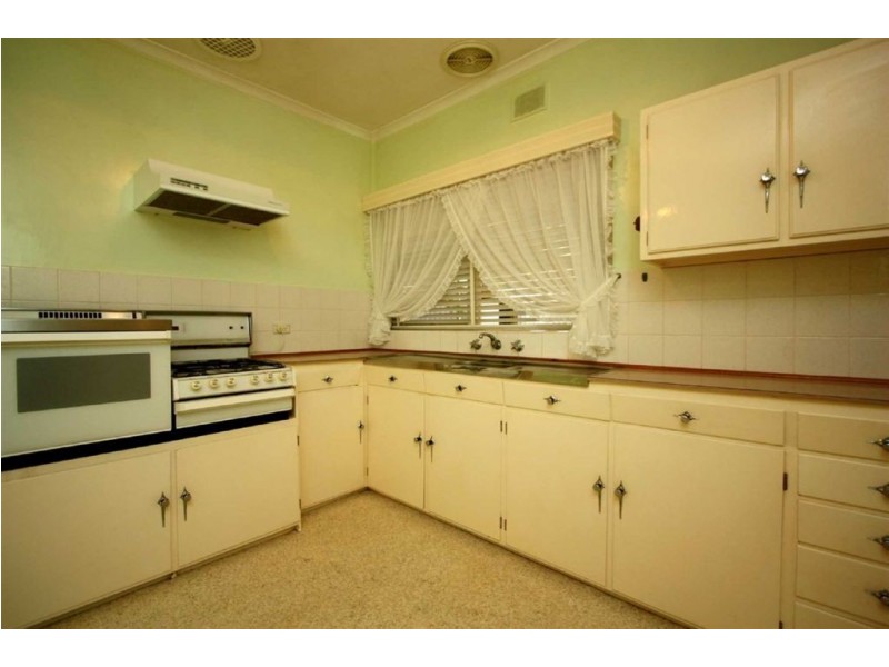 11 St Marys Street, St Marys SA 5042