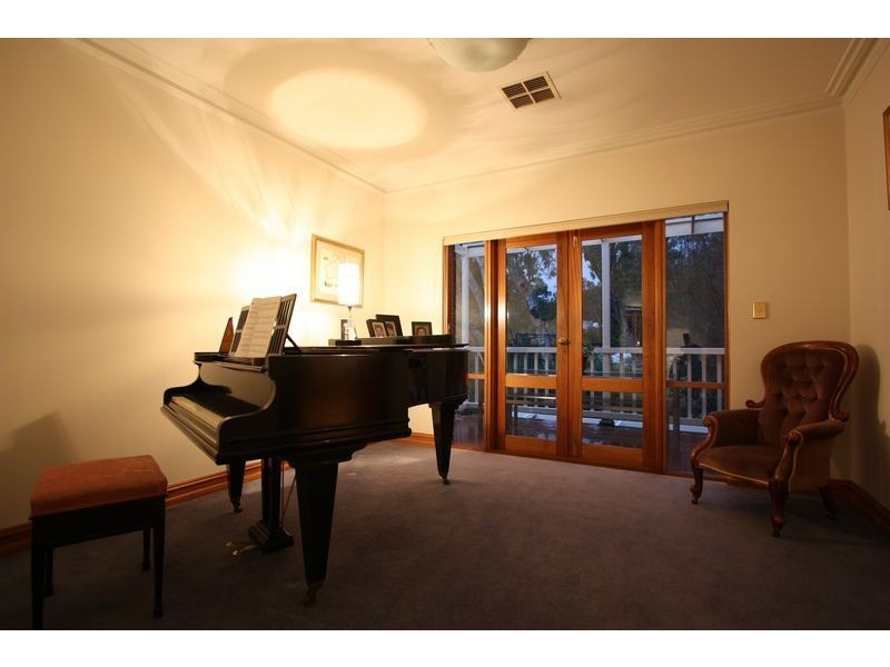 20 Willowbridge Grove, Burnside SA 5066
