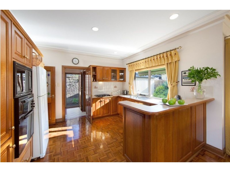 15 Coolibah Avenue, Kensington Gardens SA 5068