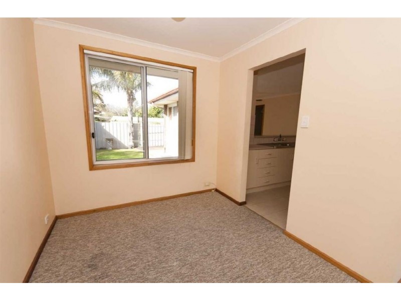 2/17 Sansom Road, Semaphore Park SA 5019