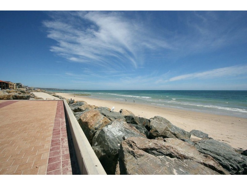 22 Broadway, Glenelg South SA 5045