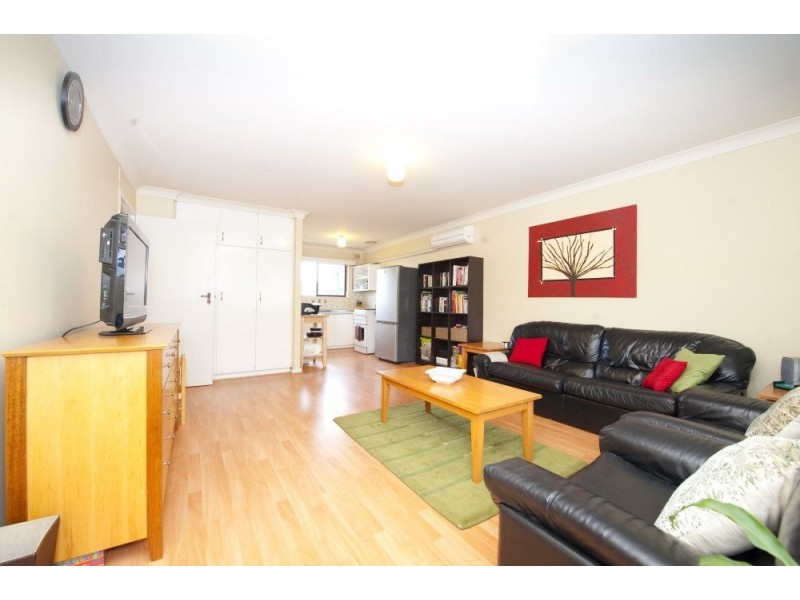 2/393 Regency Road, Prospect SA 5082