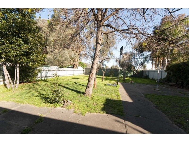 15 Bolton Avenue, Devon Park SA 5008