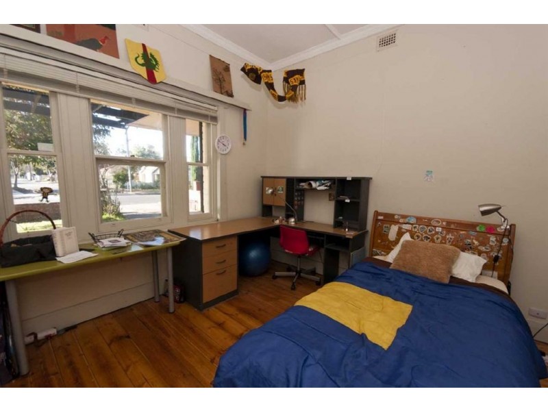 15 Bolton Avenue, Devon Park SA 5008